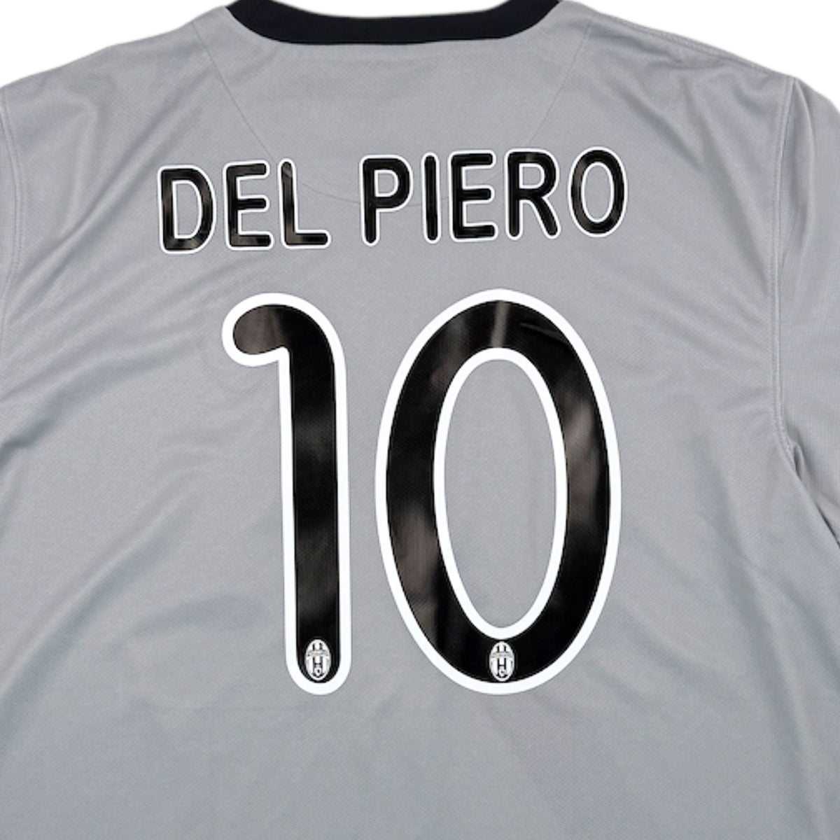 JUVENTUS 2009/10 AWAY SHIRT - #10 DEL PIERO (SIZE XL)