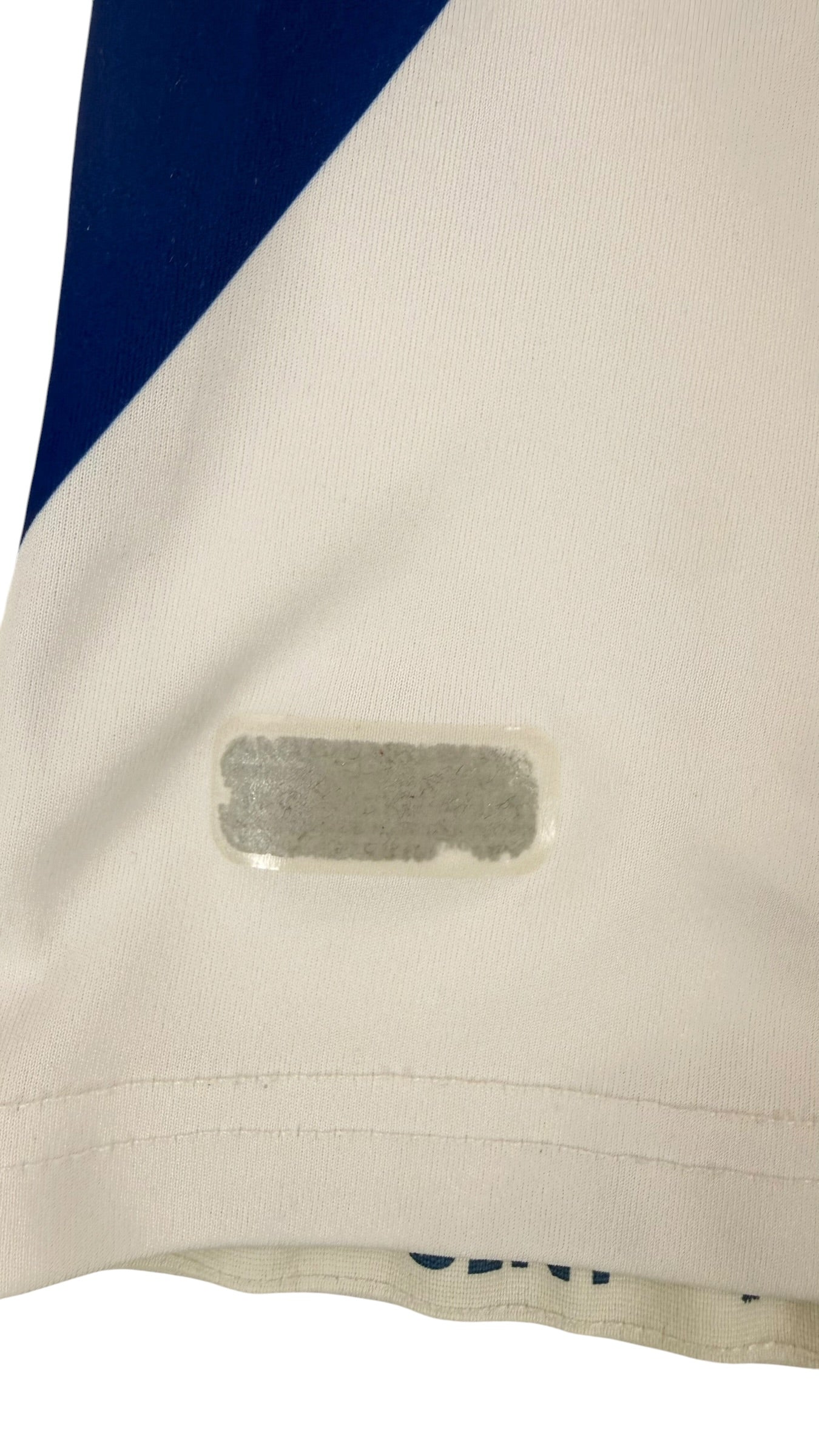 KAA GENT 2012/13 HOME SHIRT - SIGNED #16 KOLA (SIZE 176)