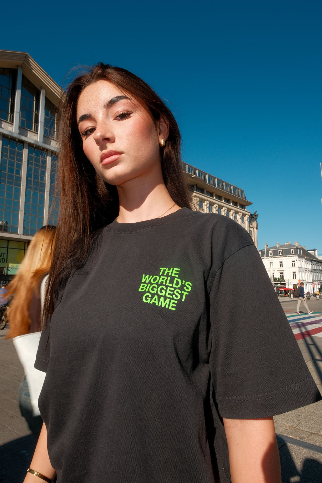 T-SHIRT THE WORLD'S BIGGEST