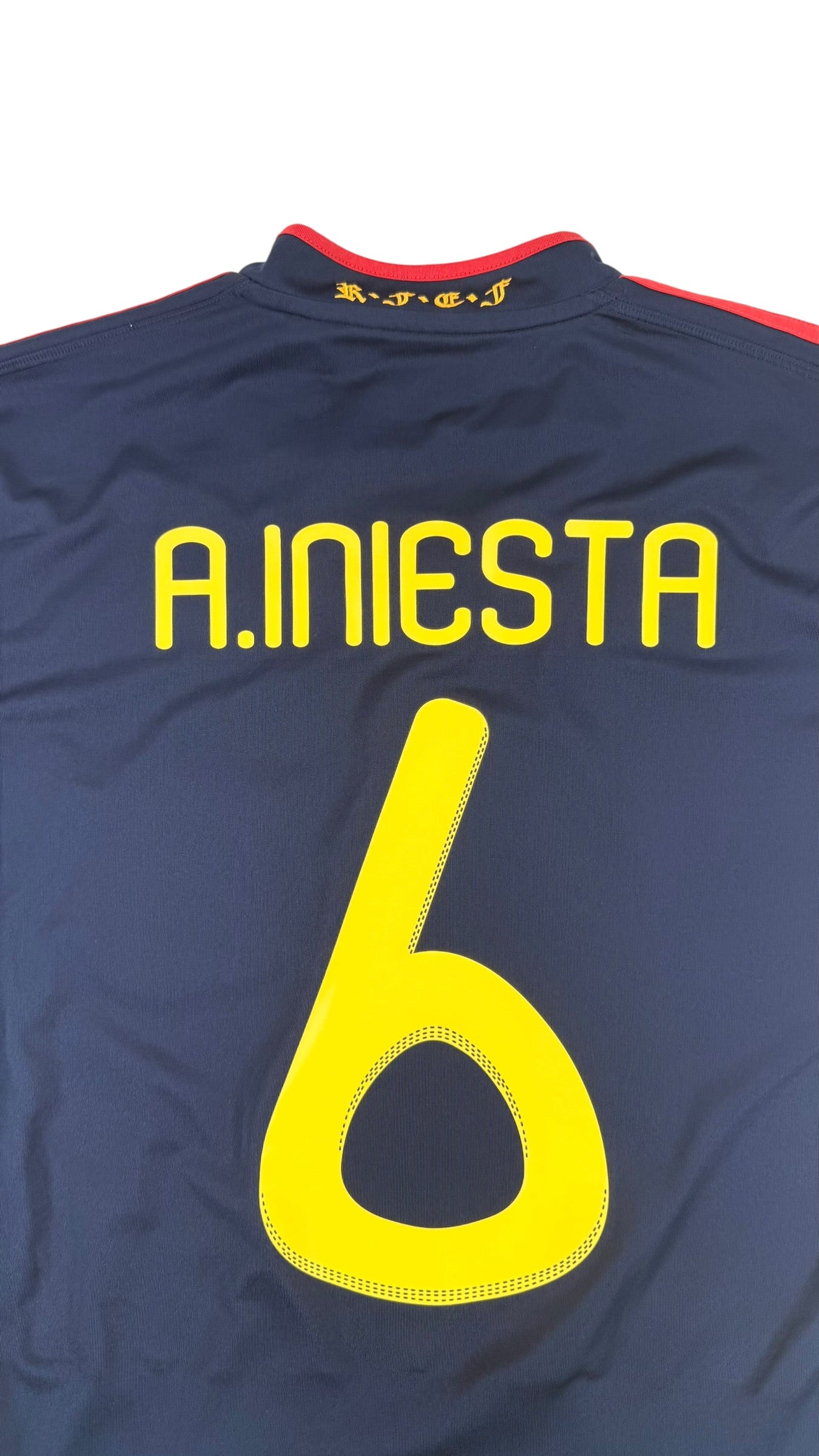 SPAIN 2010/11 AWAY SHIRT - #6 INIESTA (SIZE M)
