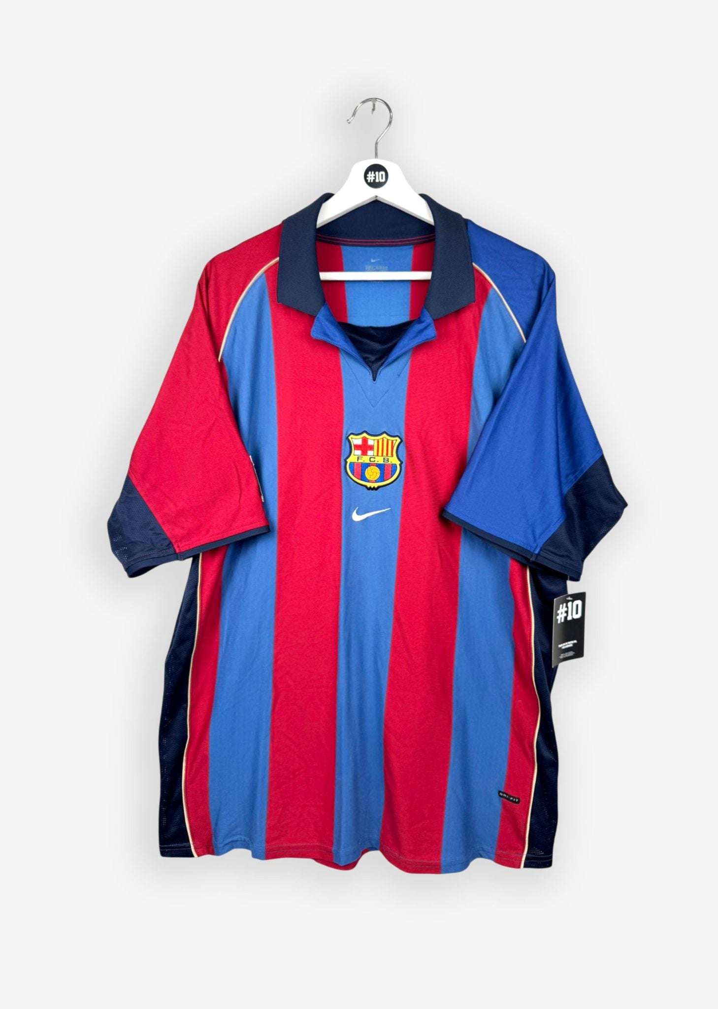 FC BARCELONA 2001/02 HOME SHIRT - #9 KLUIVERT (SIZE XL)