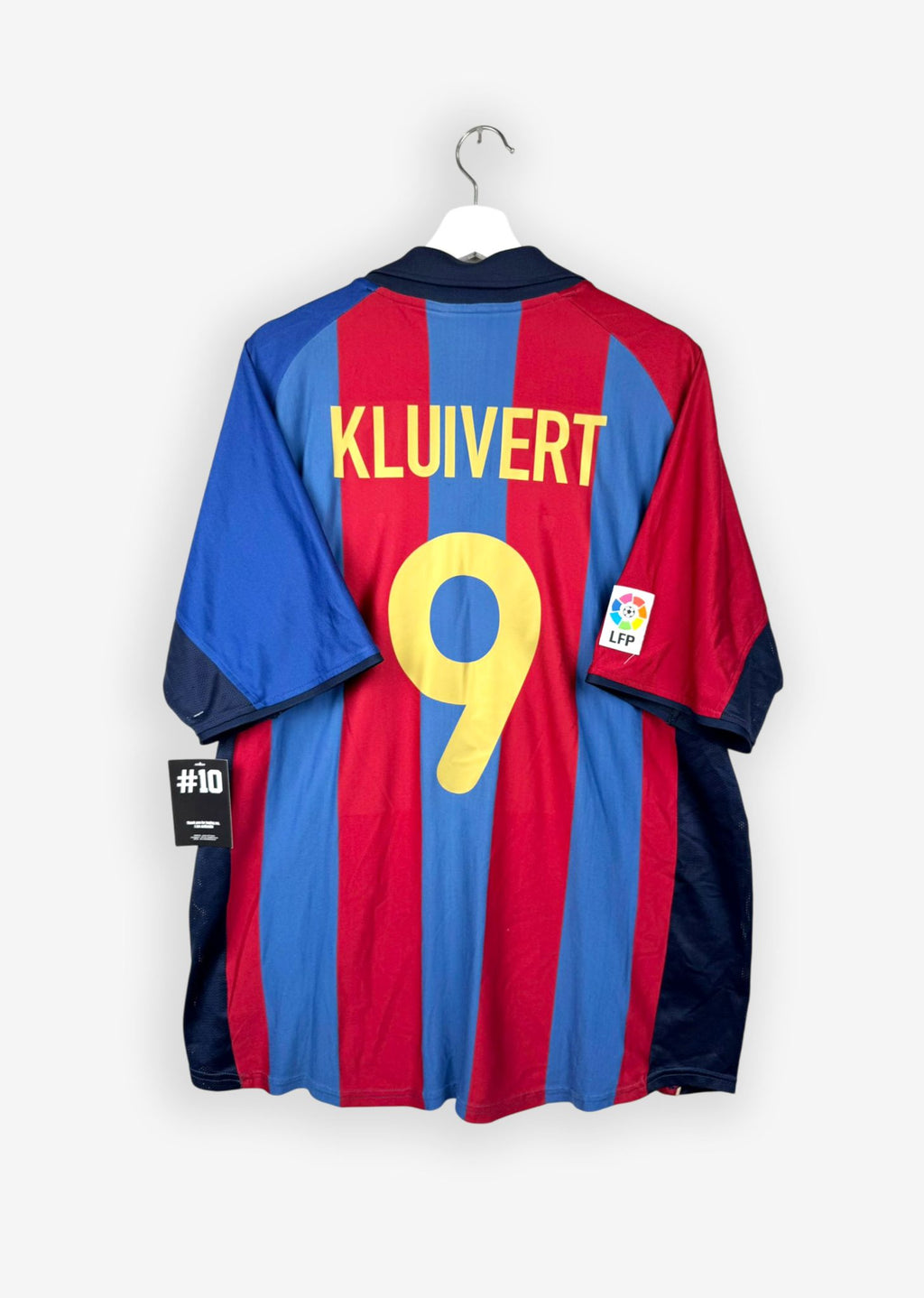 FC BARCELONA 2001/02 HOME SHIRT - #9 KLUIVERT (SIZE XL)