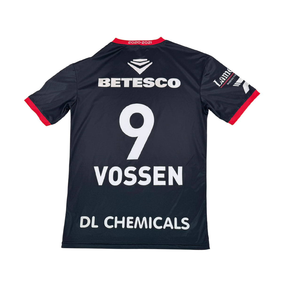 ZULTE WAREGEM 2020/21 AWAY SHIRT MATCHWORN/ISSUED  - #9 VOSSEN (SIZE L)